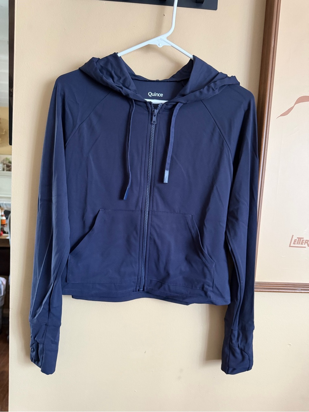 Quince Ultra-Form Hooded Crop Jacket in Deep Navy M - Picture 2 of 14